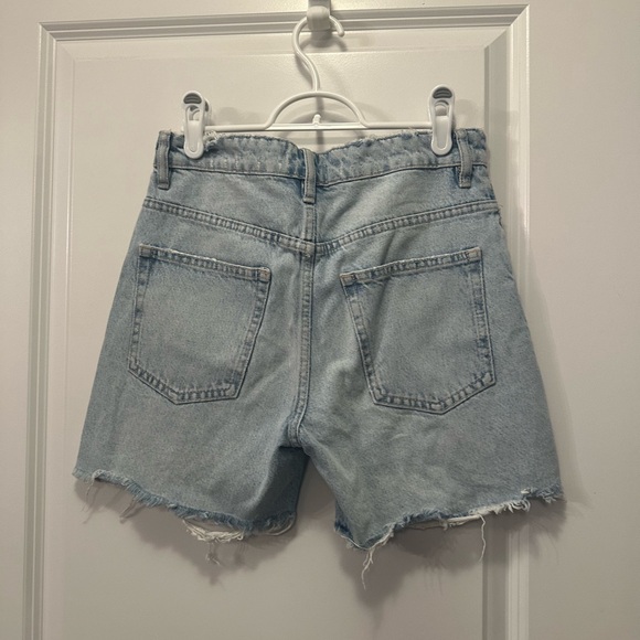 Zara denim shorts - Picture 2 of 3